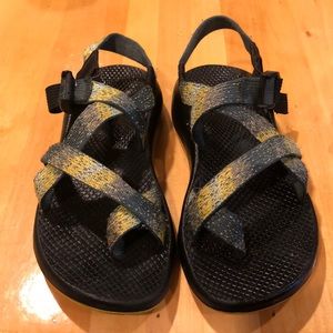 Size 8 chacos
